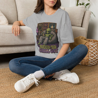 "Need to Chill Out" Alien Chillin on a Bean Bag Chair T-Shirt