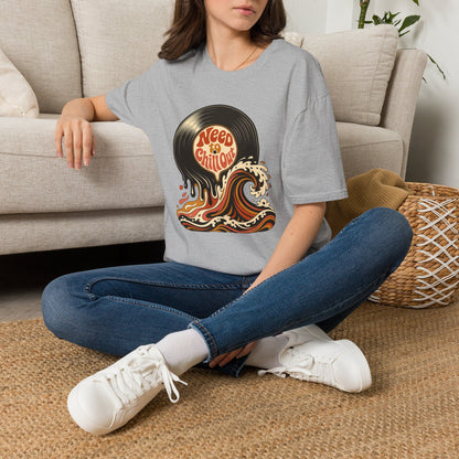 Need to Chill Out T-Shirt — Retro Vinyl Surf Wave Relaxed Tee