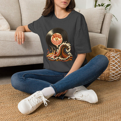 Need to Chill Out T-Shirt — Retro Vinyl Surf Wave Relaxed Tee