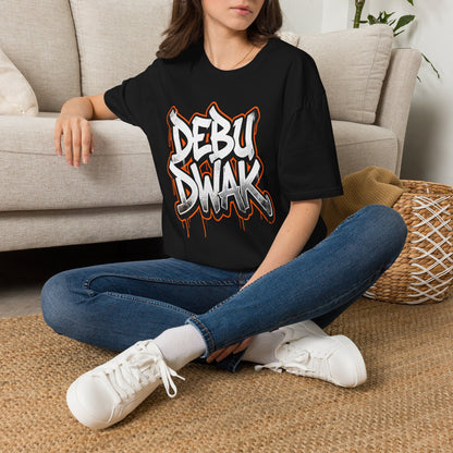 Graffiti "DEBU DWAK" Logo Graphic T-Shirt – Urban Streetwear Tee